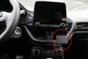 Mobilholder Ford Fiesta fra 2017-