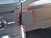 Mobilholder Ford Edge fra 2016-