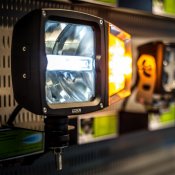 LEDSON Plovlys i LED med fuldt, dyppet, positionslys og indikator | 80W | Glas med varme!