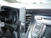 Mobilholder Kia Carens fra 2014-2019