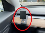 Mobilholder Tesla Model 3 fra 2017-2024