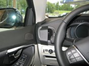 Mobilholder Volvo V40 fra 2013-2019