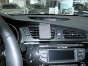 Mobilholder Kia Ceed fra 2013-2015