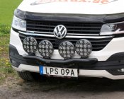 Ekstralygtebeslag til 4 ekstralys til Volkswagen Transporter T6.1 fra 2019-2024 | Qpax