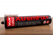 Casco XtremFix+ - en elastisk og meget stærk lim til montering af tagvinger/frontspoilere.