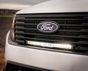 Ekstralys-pakke Lazer Glide Ford Transit Courier 2023-