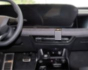 Mobilholder Audi Q6 e-tron fra 2024-
