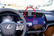 Mobilholder Lexus RZ fra 2023-