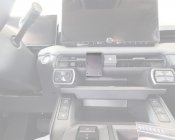 Mobilholder til Toyota RAV4 fra 2025- | Modeltilpasset