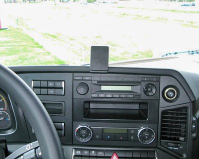 Mobilholder til Mercedes-Benz Antos fra 2013-2021 | Modeltilpasset