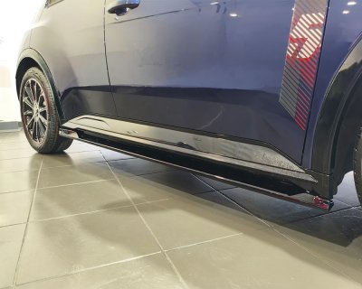 Sidekørter V1 til Renault 5 E-Tech fra 2024- | Gloss Black styling
