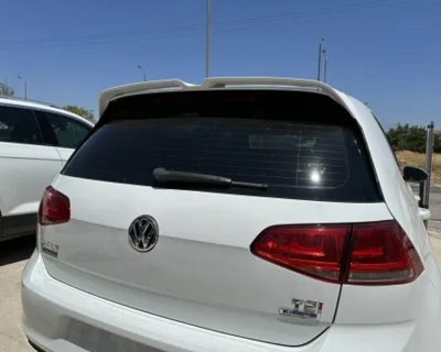 Tagvinge V1 til Volkswagen Golf fra 2013-2021 | Sportsligt design til bagklap