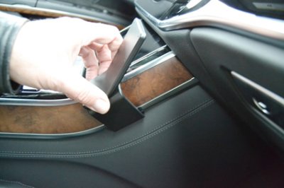 Mobilholder til Audi A8 fra 2018-