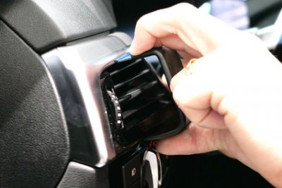 Mobilholder til BMW 5-serie fra 2017-2024