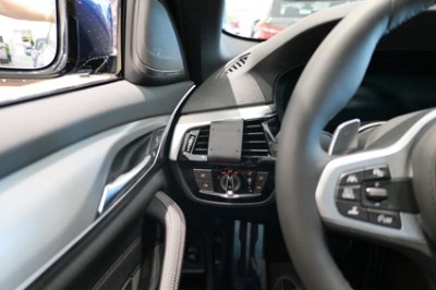 Mobilholder til BMW 5-serie fra 2017-2024
