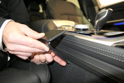Mobilholder til BMW X6 fra 2020-2023