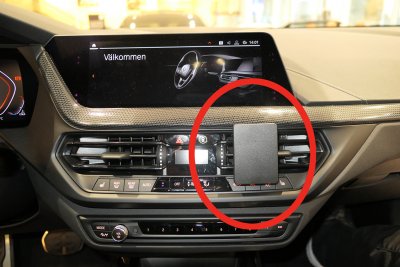 Mobilholder til BMW 1-serie fra 2020-2024