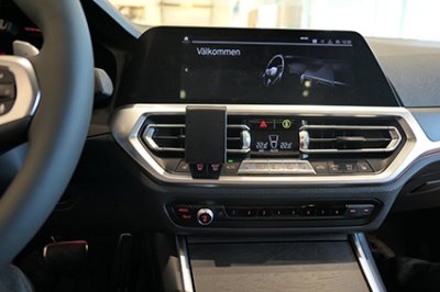 Mobilholder til BMW 3-serie fra 2020-2022