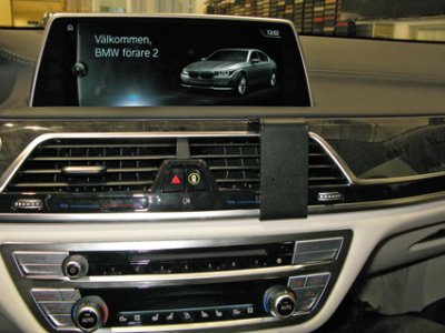 Mobilholder til BMW 7-serie Sedan fra 2015-2022