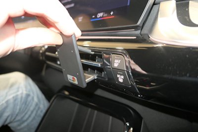 Mobilholder BMW X1 fra 2023-