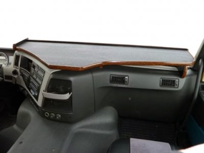 Stort lastbilbord FM 4 (Volvo) fra 2013-2020