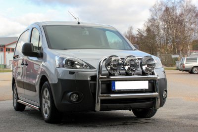 Frontbåge i Rostfritt stål till Peugeot Partner från 2008-2018