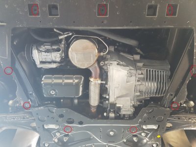 Monteringspunkter til Sumpplade til Opel Combo