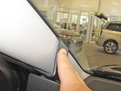 Mobilholder til Citroën C4 Cactus fra 2014-