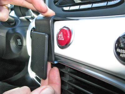 Mobilholder til Fiat 500X fra 2015- og fremefter