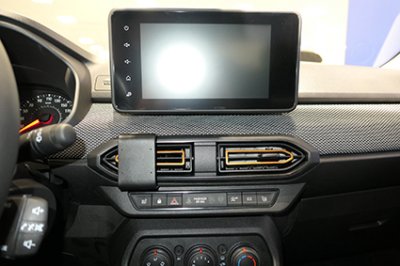 Mobilholder Dacia Sandero fra modelår 2021-