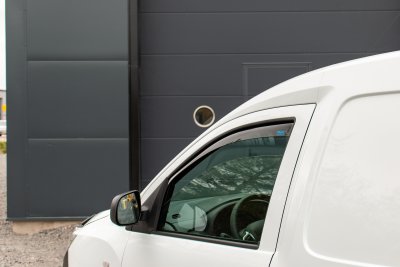 Vindafviser Dacia Dokker fra 2012- og fremefter