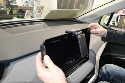 Mobilholder Skoda Octavia fra 2021-