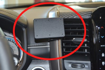 Mobilholder til Dodge Ram 1500 fra 2020-