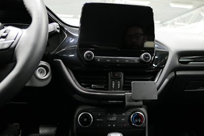 Mobilholder Ford Fiesta 2017-