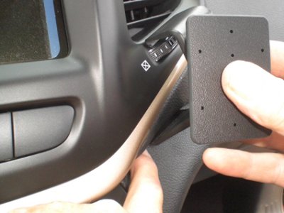 Mobilholder Jeep Cherokee 2014-