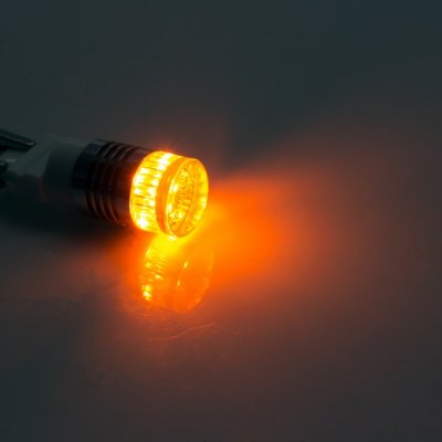 LED-lampe hvid/gul, 6 x Cree 3157