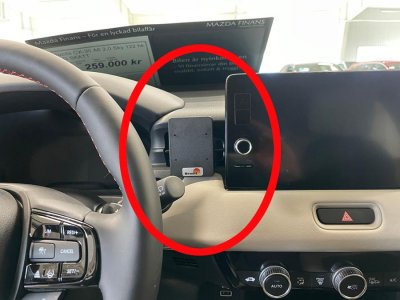 Mobilholder Honda HR-V fra 2022-