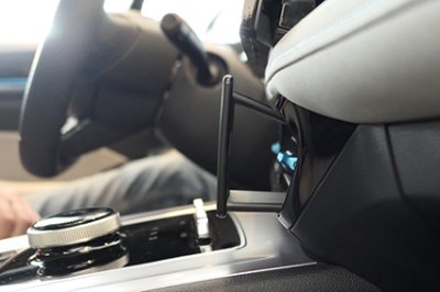 Mobilholder MG5 fra årsmodel 2022-
