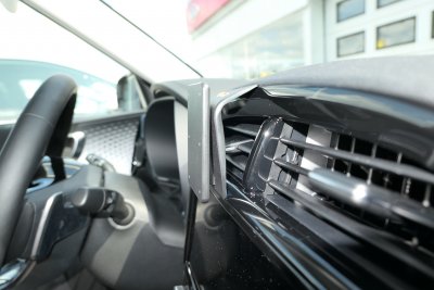 Mobilholder Kia e-Soul fra modelår 2019-