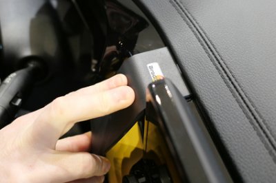 Mobilholder Kia XCeed fra 2019- og fremefter
