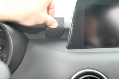Mobilholder Kia Stinger fra 2018- og fremefter