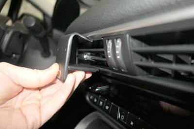 Mobilholder Mazda CX-60 fra 2022- og fremefter