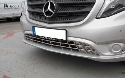 Nedre grill Mercedes Vito 2014-2020 til biler med malet kofanger.