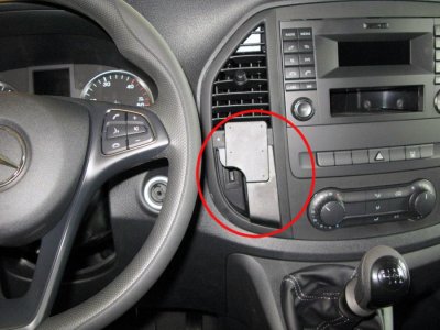 Mobilholder til Mercedes-Benz Vito fra 2014-2024