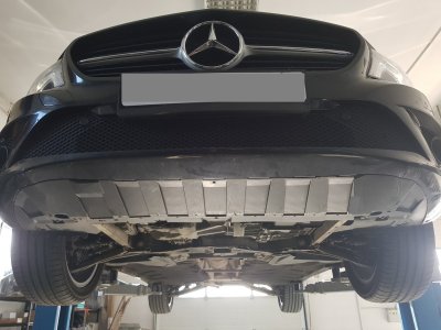 Sumpplade Mercedes B-klasse fra år 2012-2017