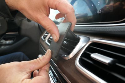Mobilholder Mercedes GLS fra modelår 2020-