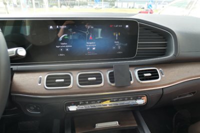 Mobilholder Mercedes GLE fra modelår 2019-