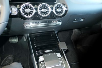 Mobilholder Mercedes B-klasse fra modelår 2018-