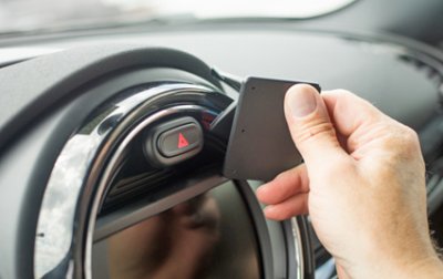 Mobilholder til Mini Clubman fra modelår 2015-