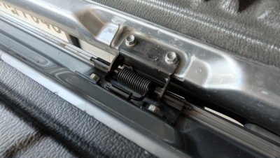 ProLift til den bageste bagklap på Mitsubishi L200 fra 2016-2019